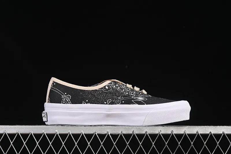 All categories Vans Vans series Vans Low Vans low top Vans Authentic 44 Vans slip-on slip-on skate shoes VN000D5KESB